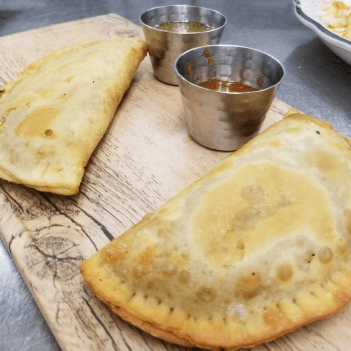 Empanadas (2 Pieces).