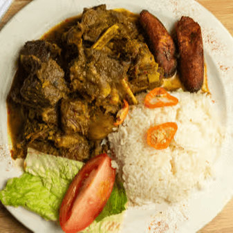 Flavorful Curry Delights: Halal and Jamaican Cuisine