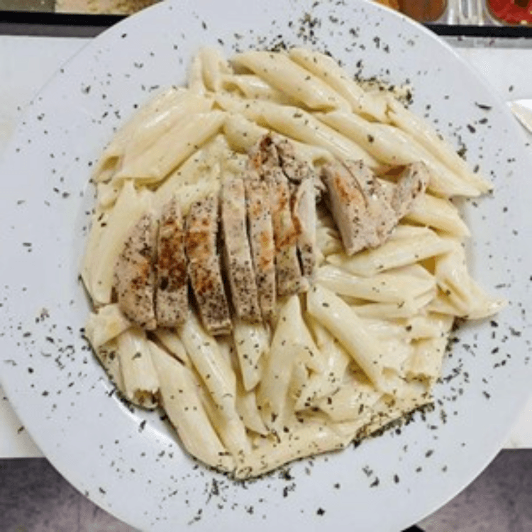 Chicken Alfredo (Dinner)