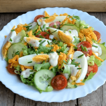 Garden Salad with Cheese