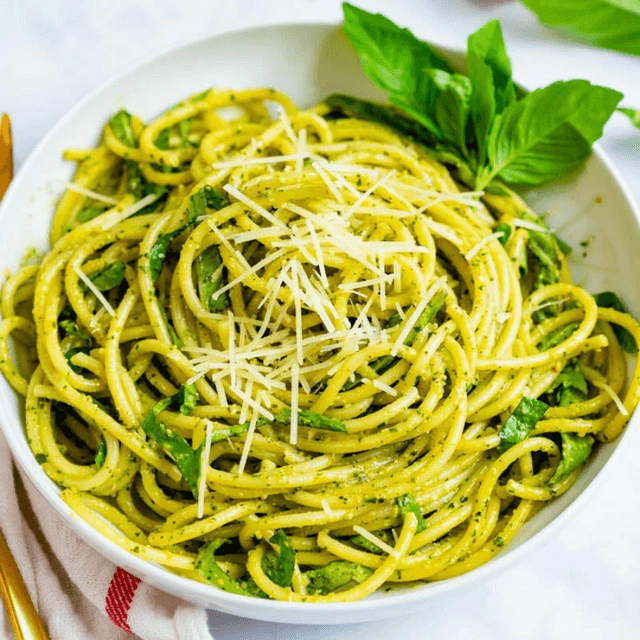 Pesto Pasta (Dinner)