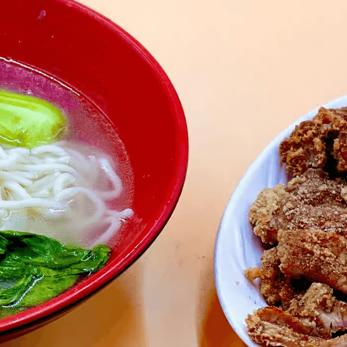 N03. Fried Pork Chop Noodle Soup 酥炸排骨麵