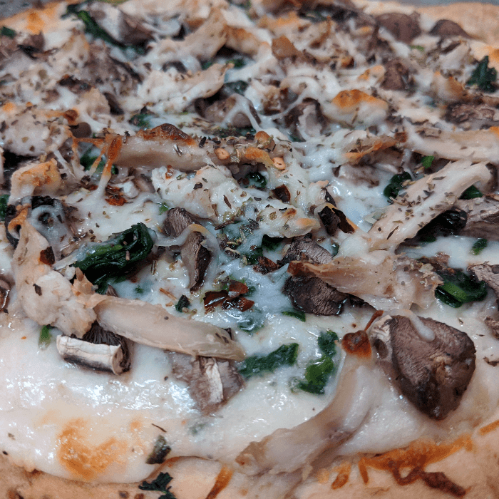 The Classic Thin Crust (Large 16" 8 slices)