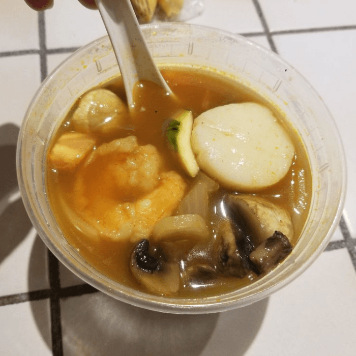 Lemongrass Hot & Sour Soup