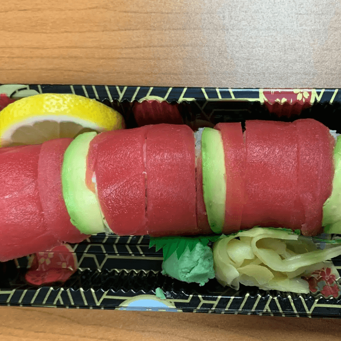 Red Carpet Roll (Raw Fish).