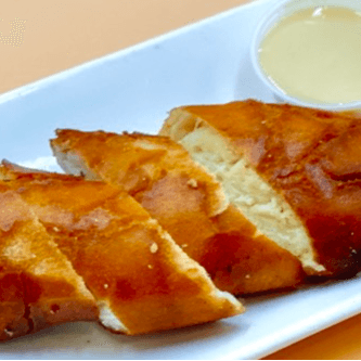 D02. Fried Golden Roll 炸銀絲卷.