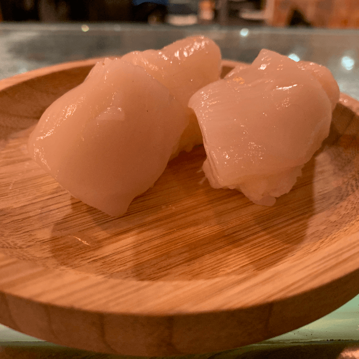 Horgai Sushi (scallop)
