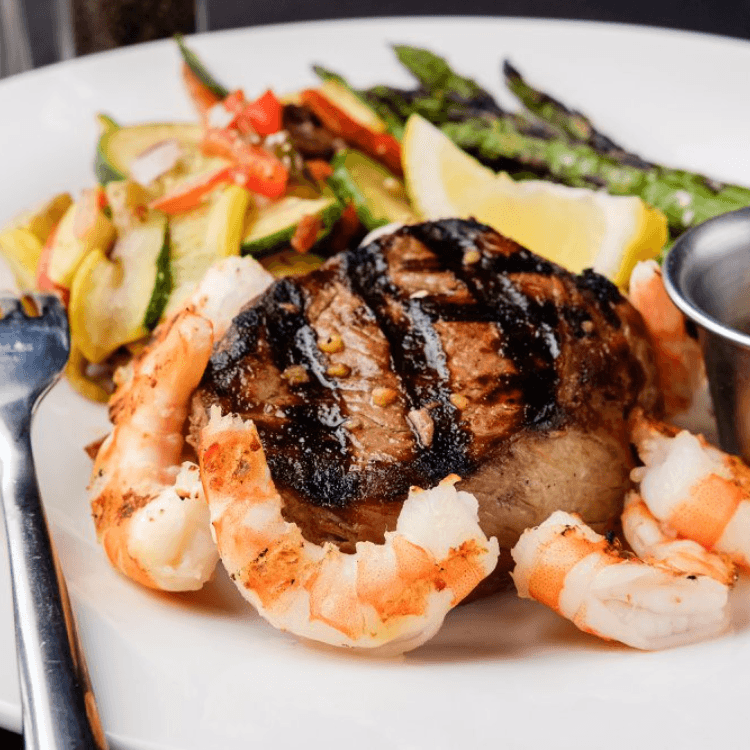 Succulent Shrimp Delights: Steakhouse and Italian Cuisine