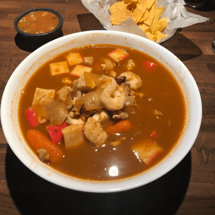 Menudo | Weekends Only.