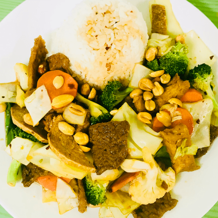 E6. Kung Pao (Rau Củ Xào)