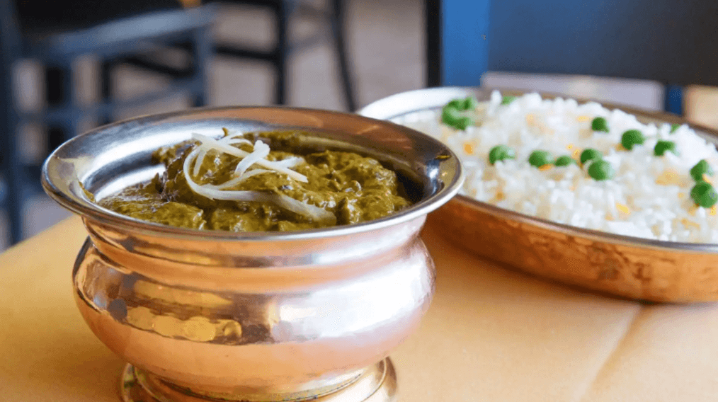 Murg Saag.