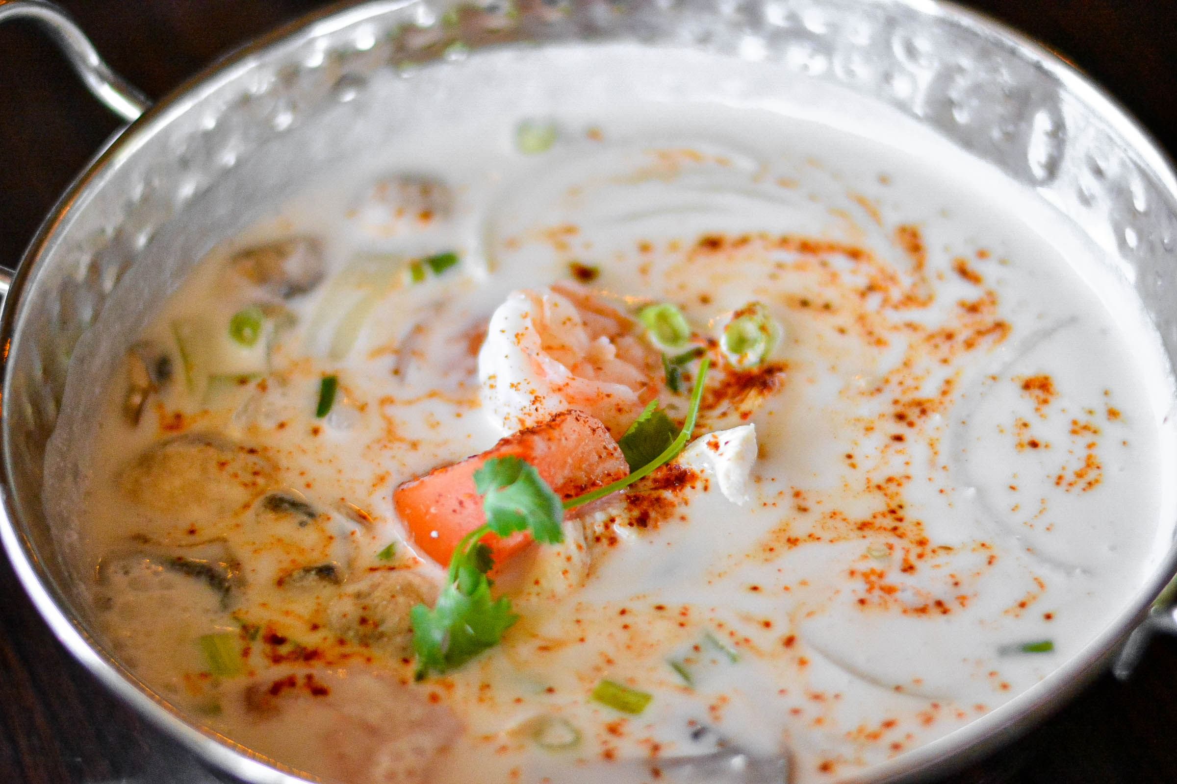 Shrimp Tom Kha (24 oz).