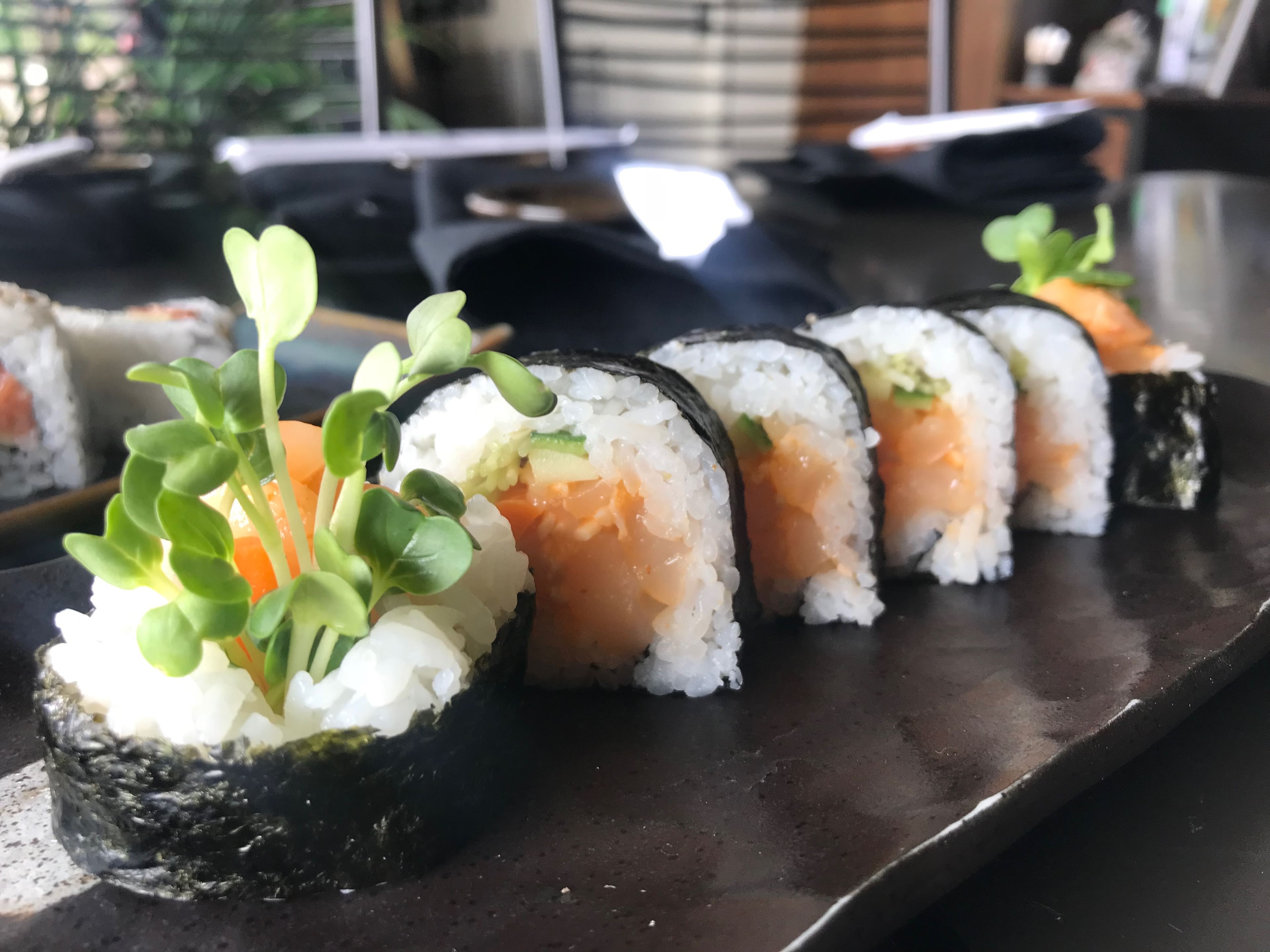 Spicy Scallop Roll