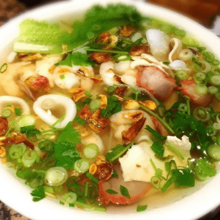 13. Shrimp and Rice Noodle Soup.