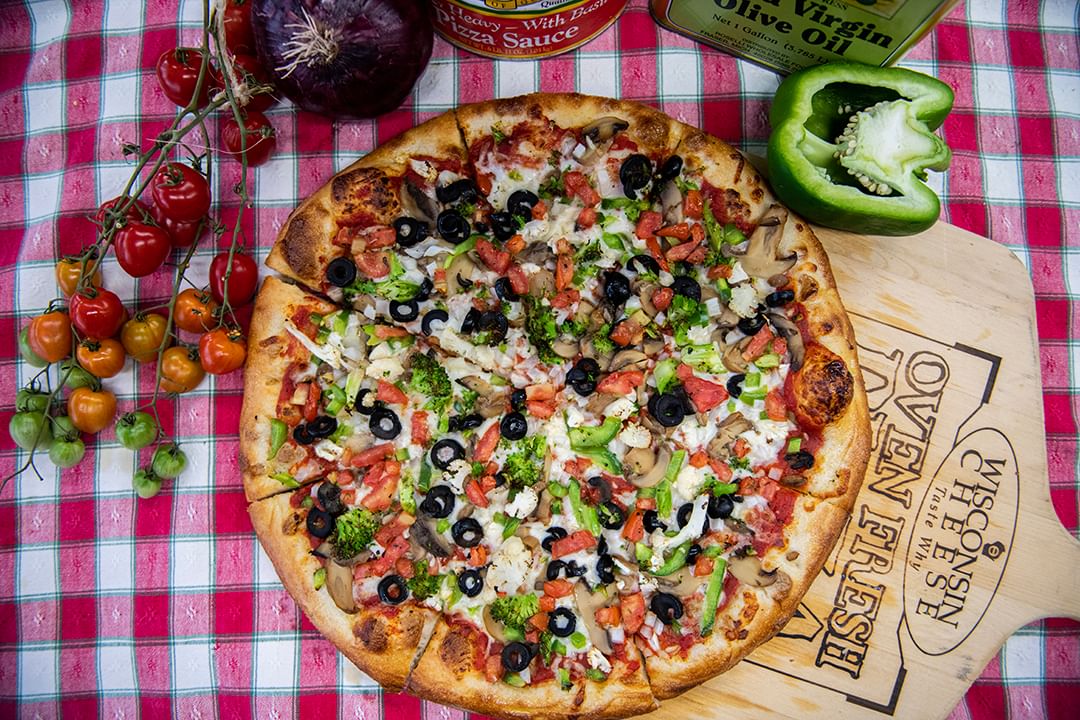 Medium | Veggie Pizza.