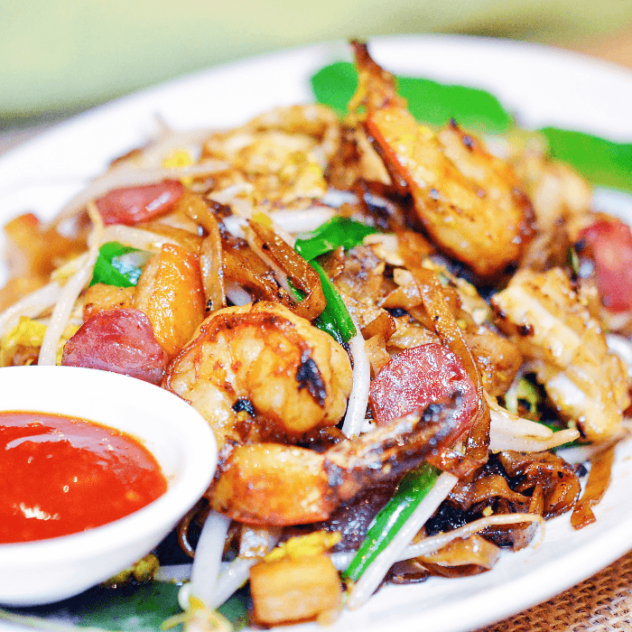 W5. Penang Char Kway Teow (Shrimp+Calamari)