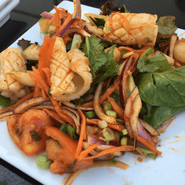 Yum Seafood Salad