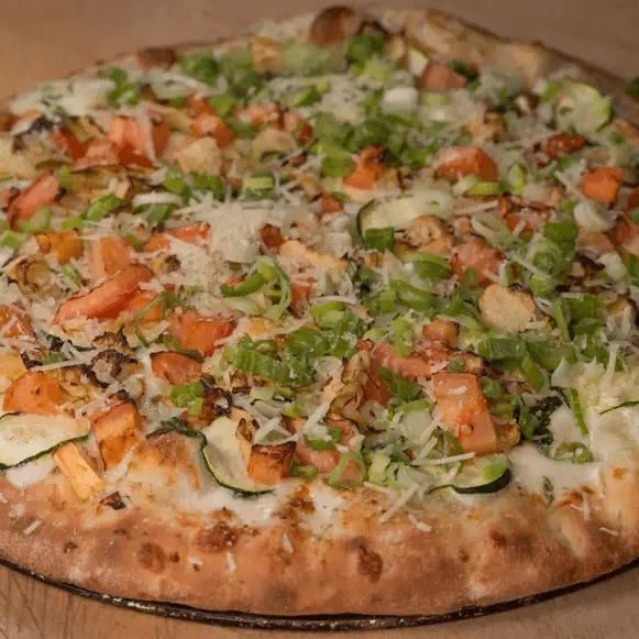 California Veggie Pizza (28" Greyhounds)
