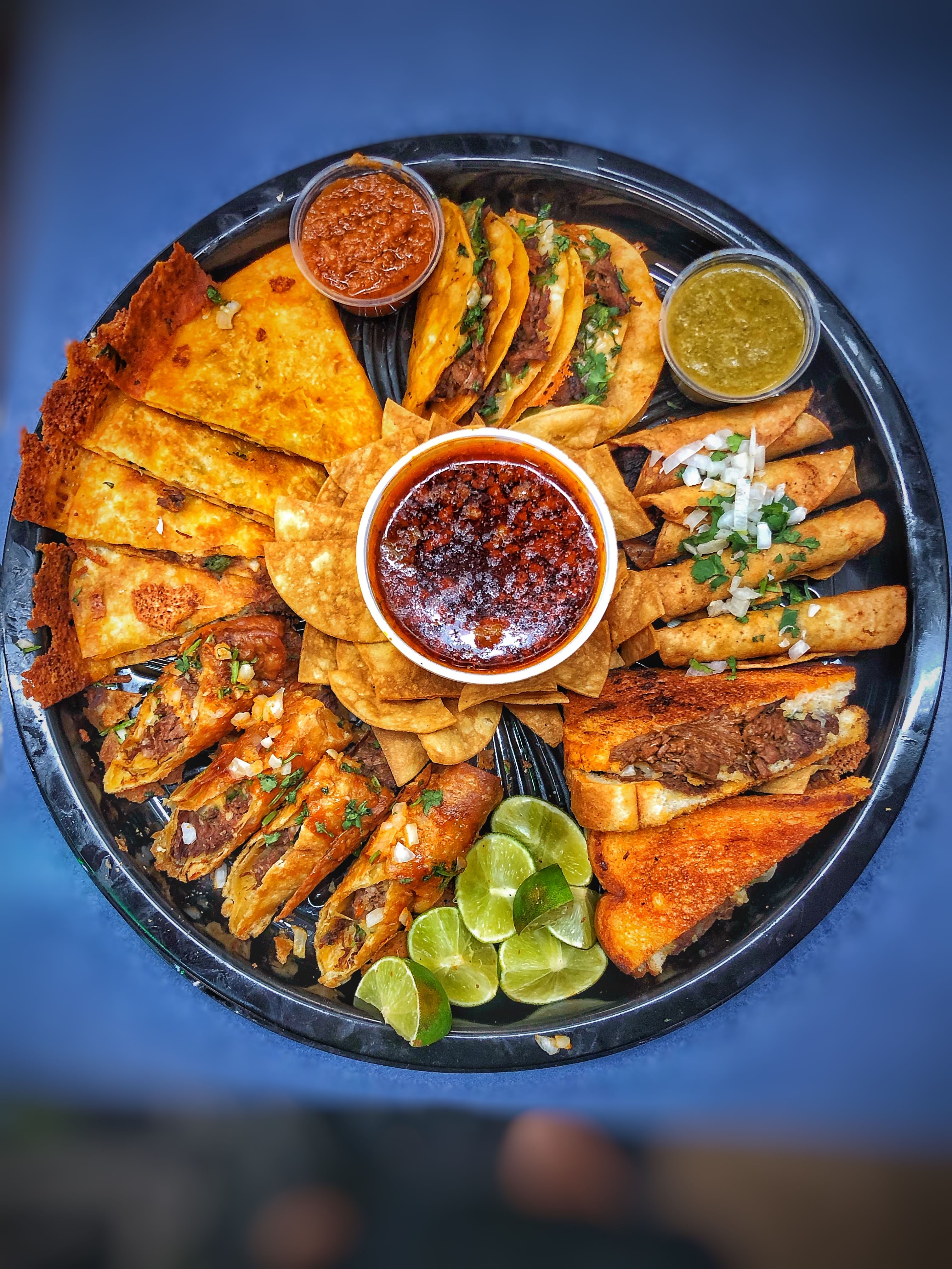 FAMOUS BIRRIA PLATTER