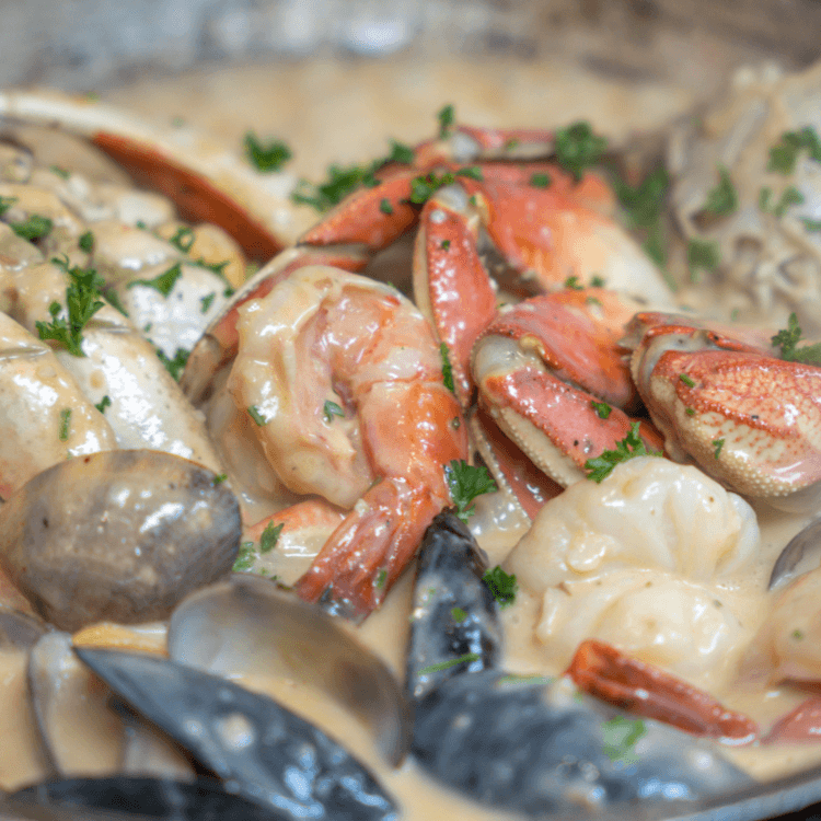 Seafood Linguine 