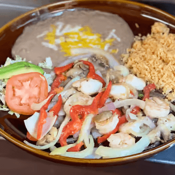 Camarones al Mojo de Ajo / Shrimp in a Butter Garlic Sauce