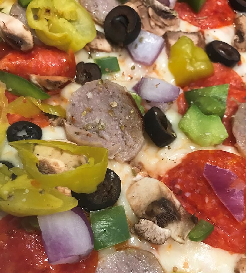 1/2 Flatbread Pizza and Salad