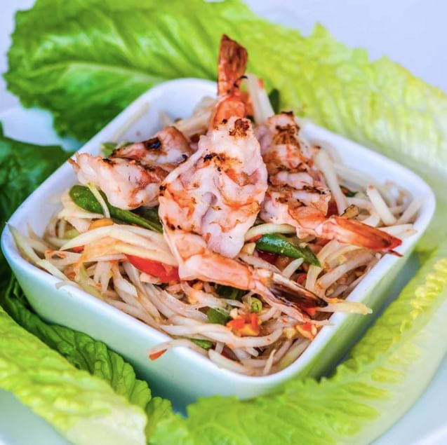 1. Som Tum (Papaya Salad)