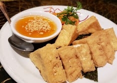 Crispy Organic Tofu (Tow-Hoo Tod Grob)