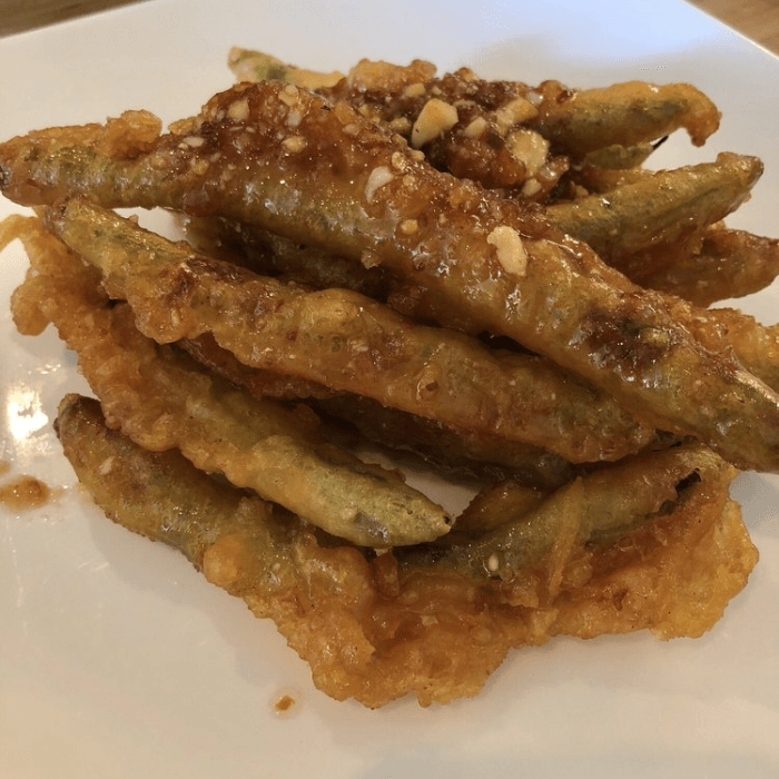 Spicy Green Beans/Đậu Đũa Chiên Bột.