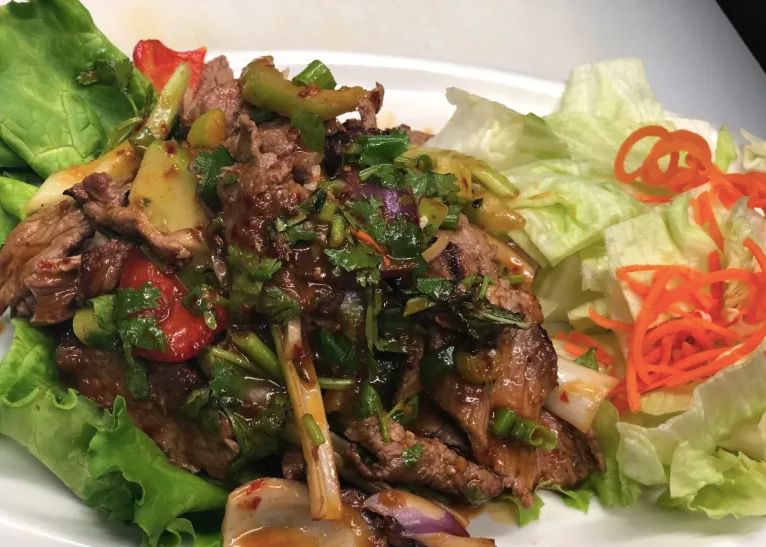 Yum Nuer (Beef Salad)