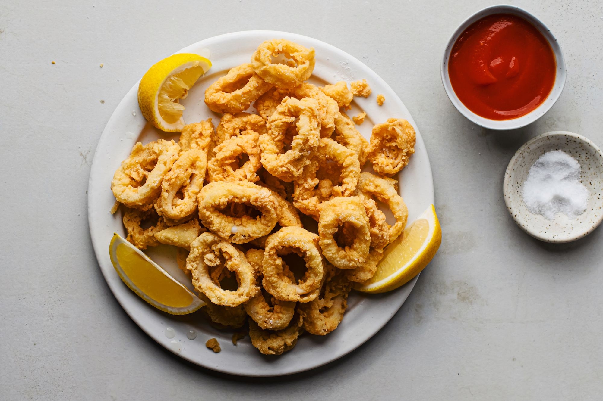 6. Deep-Fried Calamari / イカの唐揚げ