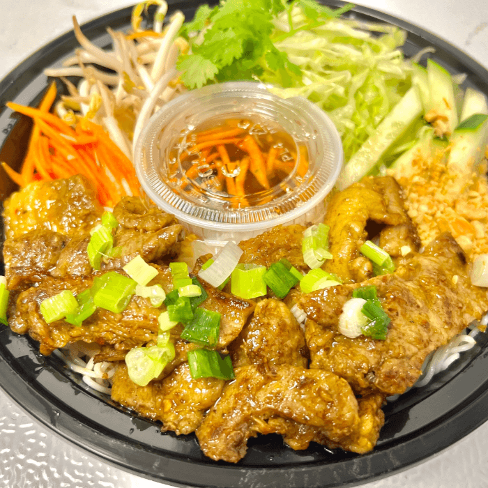 [B5] Grilled Pork Vermicelli [ BUN THIT NUONG ]