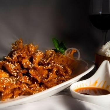 L19. Sesame Beef or Chicken.