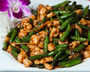 L15. Chicken with String Beans and Ginger