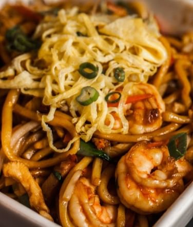28. House Lo Mein