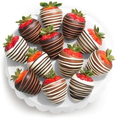 12 Chocolate Dipped Strawberries