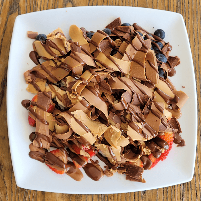 Shawarma Fruit Plate.