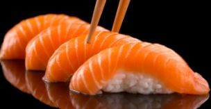 Salmon Nigiri