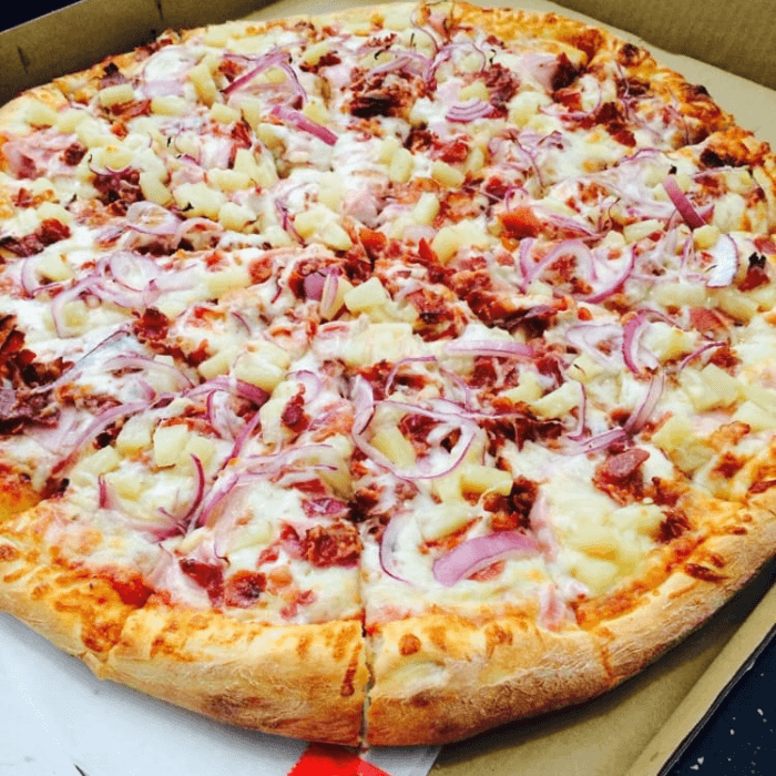 Maui Wowie Pizza