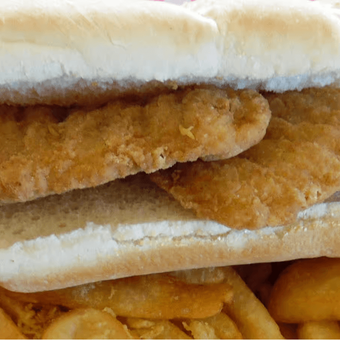 British and Seafood: Chicken Sandwich Delights