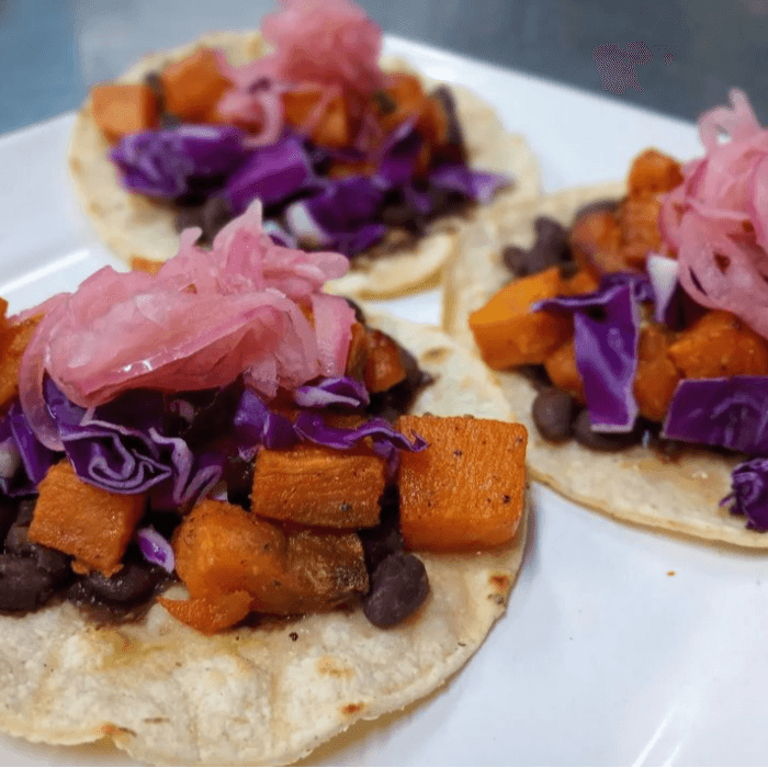 Crave-Worthy Nachos: A Fiesta of Flavor