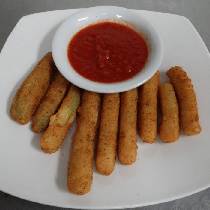 Fried Zucchini with Marinara Sauce