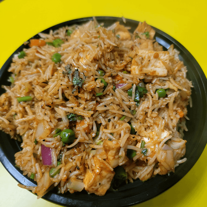 Schezwan Fried Rice (Vegetable)
