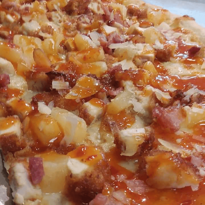 Mango Habanero Delight Pizza