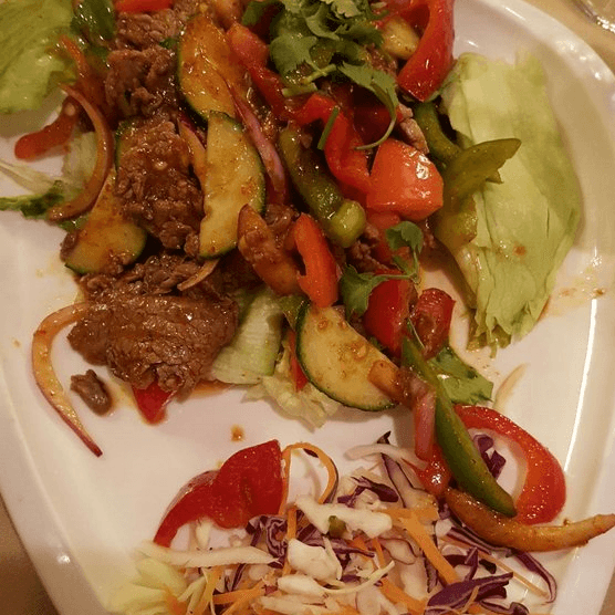 Thai Style Beef Salad (Yum Neur)