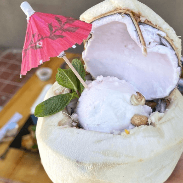 Coconut Ice Cream with Sticky Rice