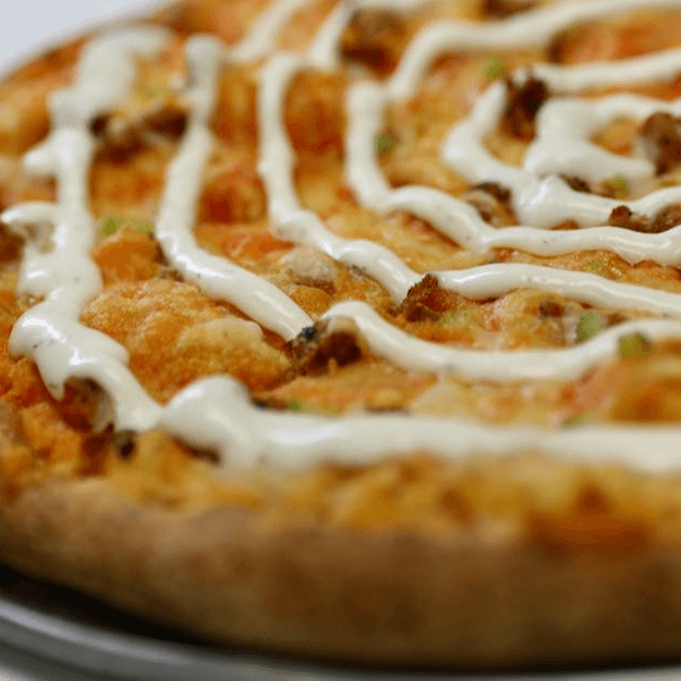 Buffalo Ranch Chicken Pizza (14").