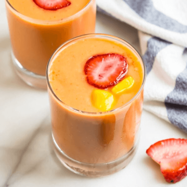 Strawberry & Mango Fruit Smoothie