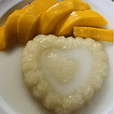 Sweet Sticky Rice with Ice Mango