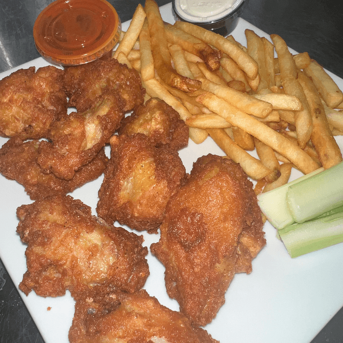 Chicken Wings & Fries